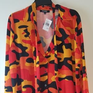 Long sleeve button down shirt with belt